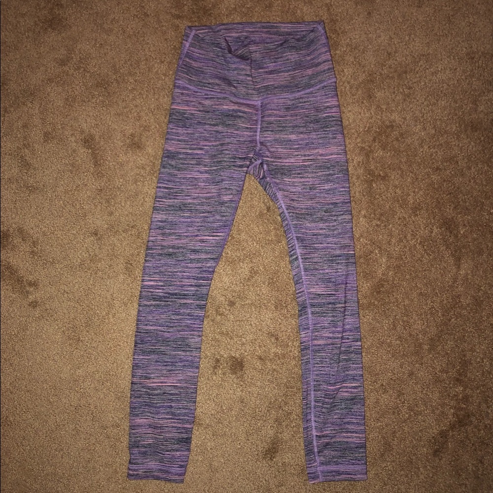 Lululemon High Times Tender Violet/Black Grape